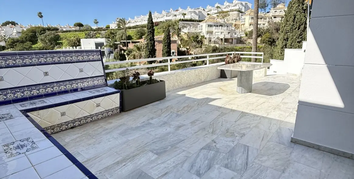 Sale of semi-detached house in Calahonda 12