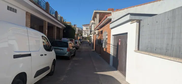 Продажа  отдельно стоящей виллы в Alhaurín de la Torre 2