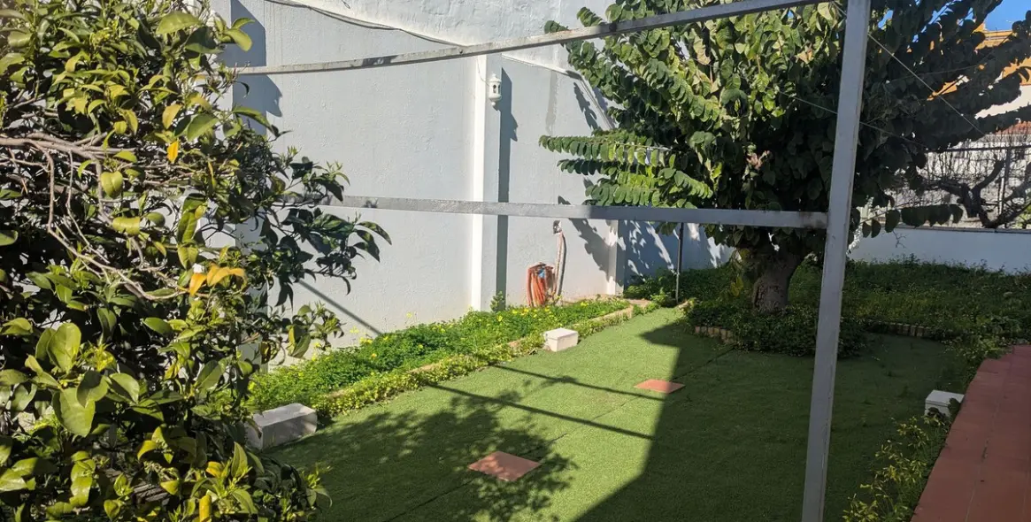 Продажа  отдельно стоящей виллы в Alhaurín de la Torre 8