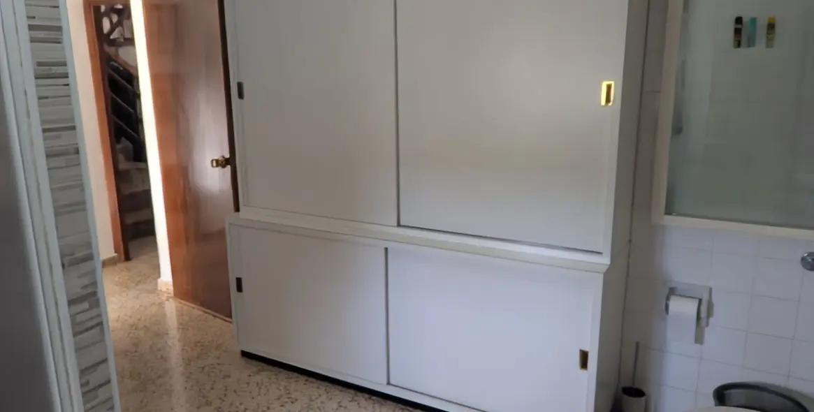 Продажа  отдельно стоящей виллы в Alhaurín de la Torre 23