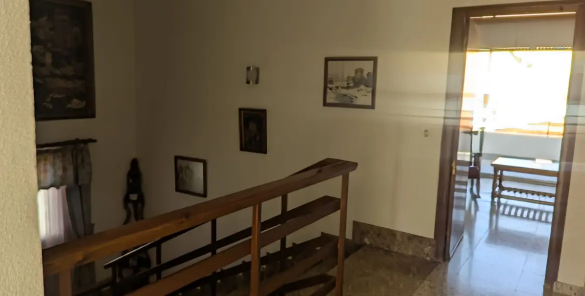 Продажа  отдельно стоящей виллы в Alhaurín de la Torre 42