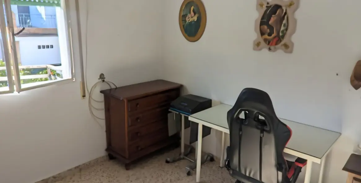 Продажа  отдельно стоящей виллы в Alhaurín de la Torre 50