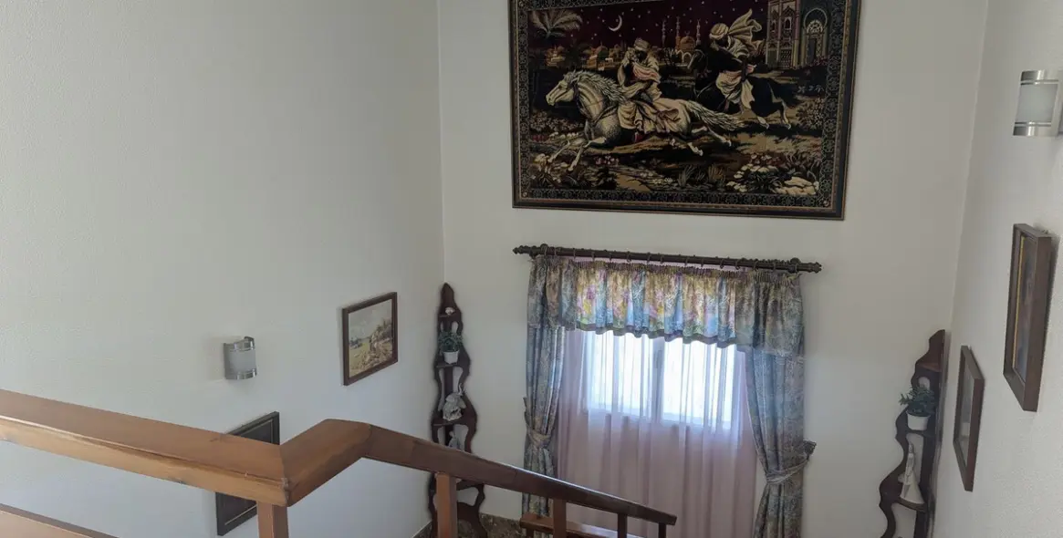 Продажа  отдельно стоящей виллы в Alhaurín de la Torre 65