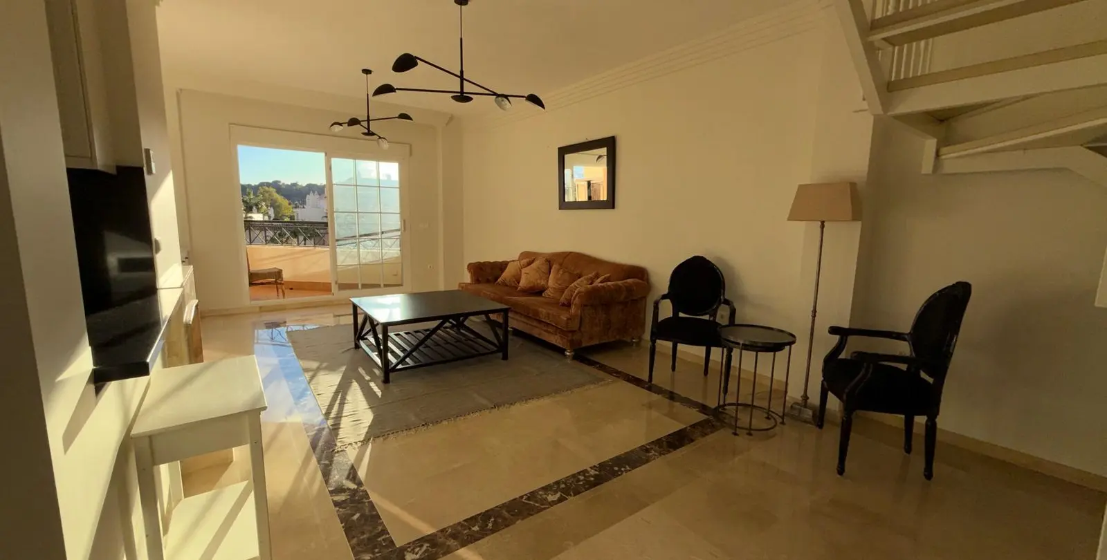 Sale of penthouse duplex in Nueva Andalucía 2