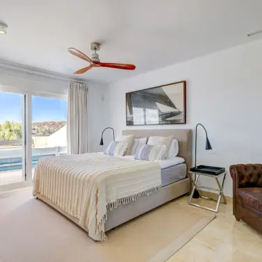 Sale of penthouse duplex in Benahavís