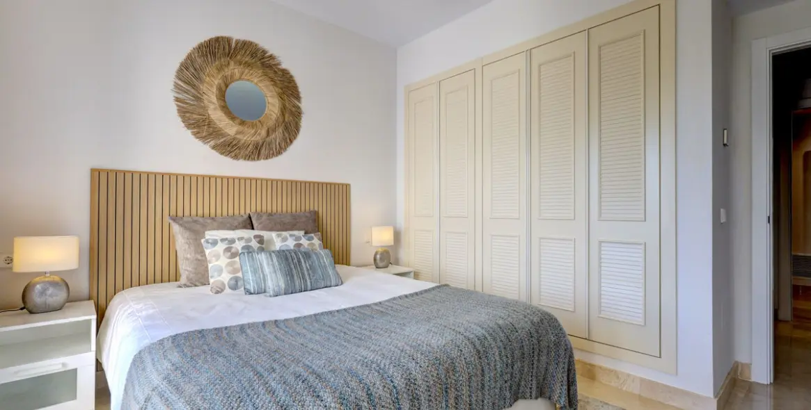 Продажа двухуровневого пентхауса в Benahavís 22