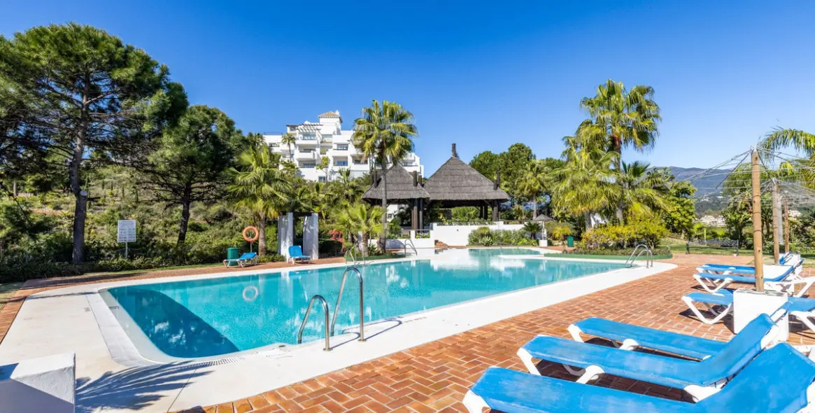 Продажа двухуровневого пентхауса в Benahavís 47