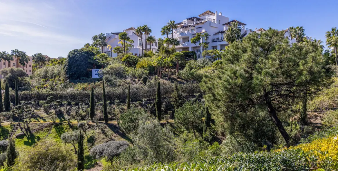 Продажа двухуровневого пентхауса в Benahavís 49