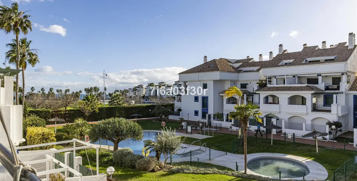Sale of townhouse in San Pedro de Alcántara 2