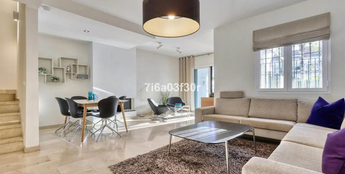 Sale of townhouse in San Pedro de Alcántara 5