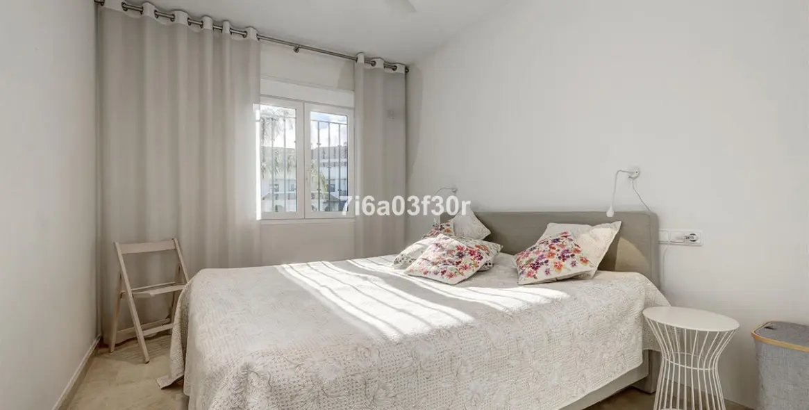 Sale of townhouse in San Pedro de Alcántara 11