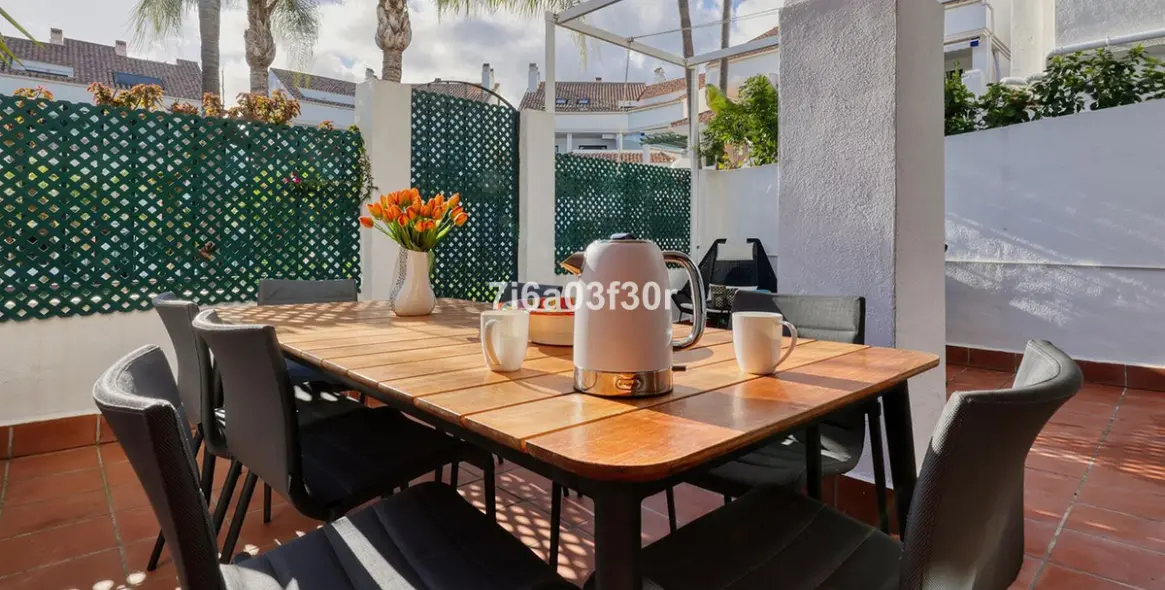 Sale of townhouse in San Pedro de Alcántara 22