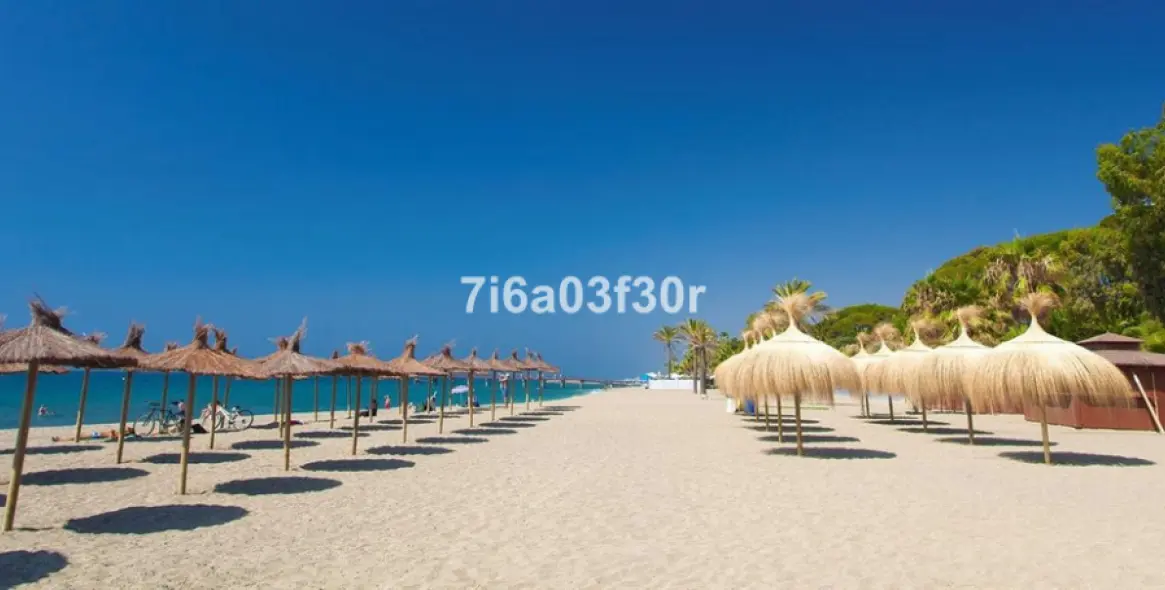 Sale of townhouse in San Pedro de Alcántara 35