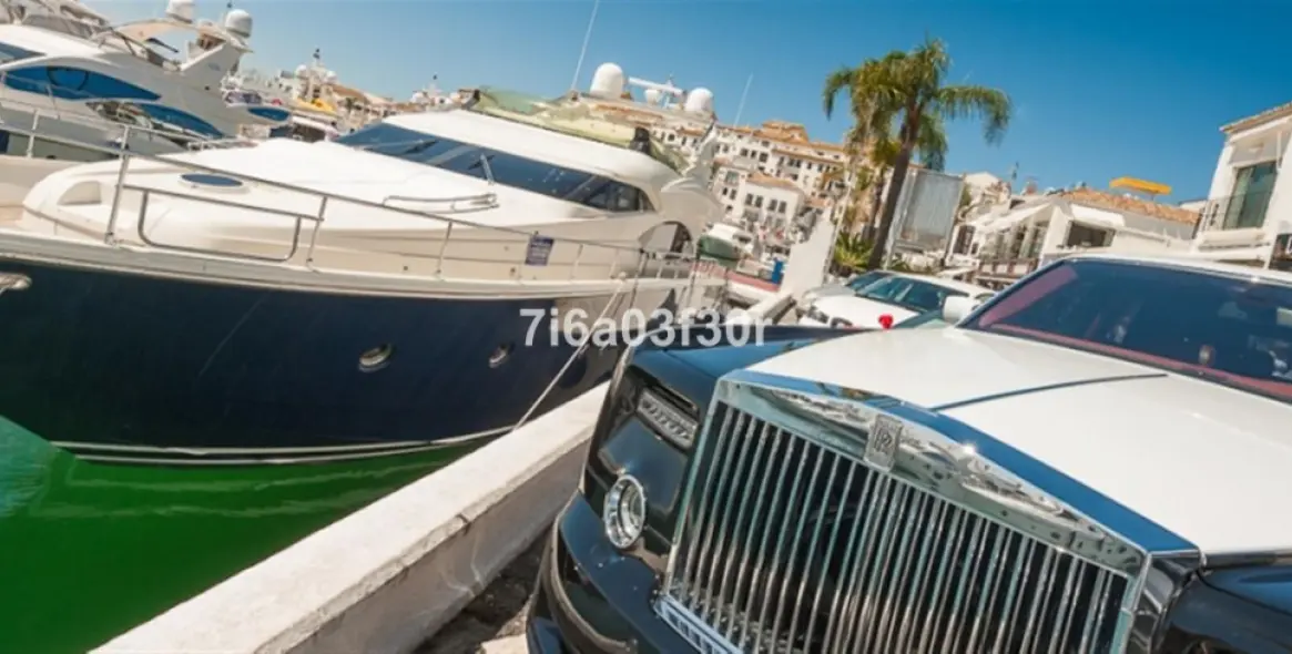 Sale of townhouse in San Pedro de Alcántara 37