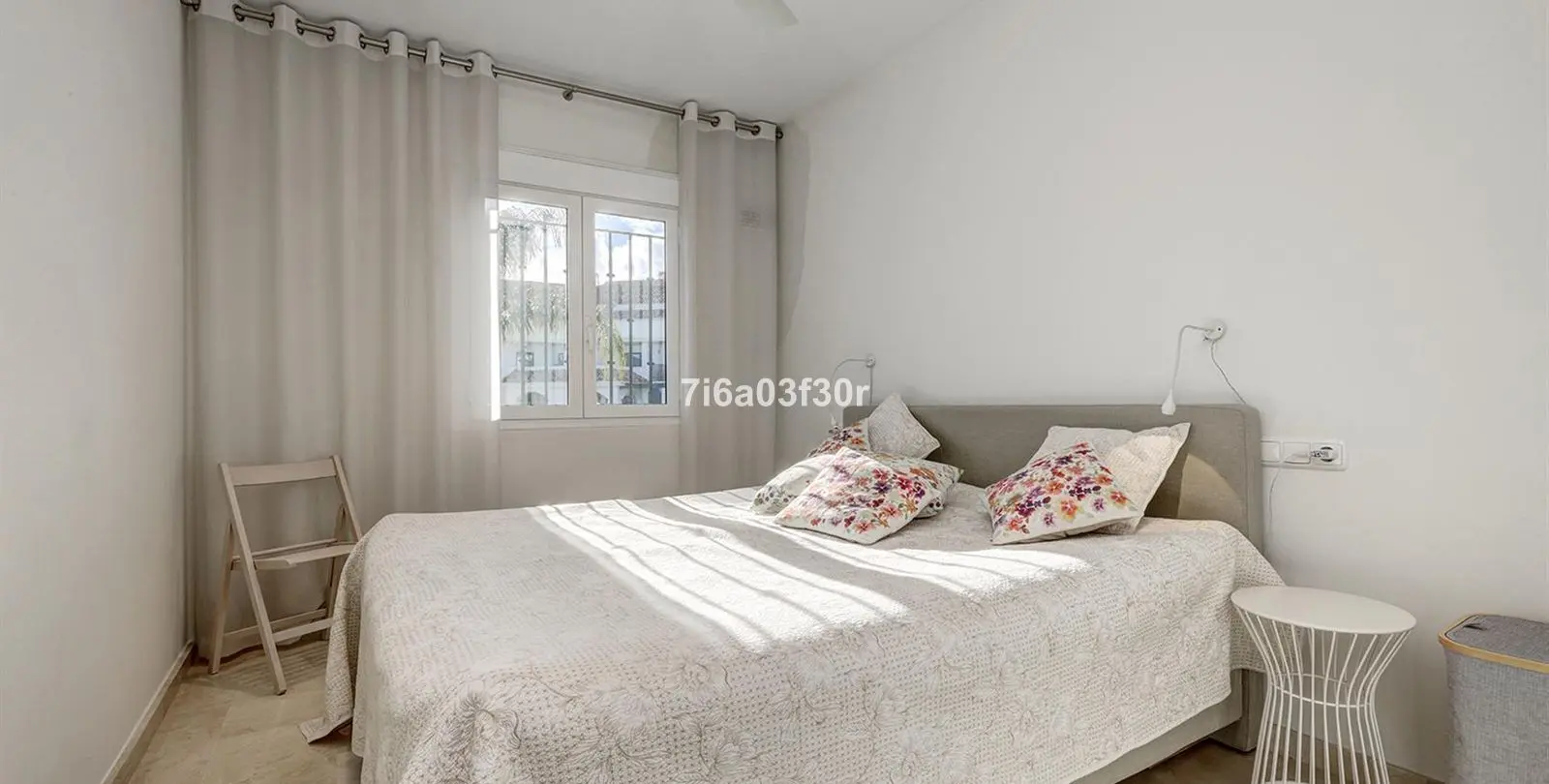 Venta de adosado en San Pedro de Alcántara 11