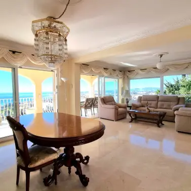 Venta de villa independiente en Benalmadena