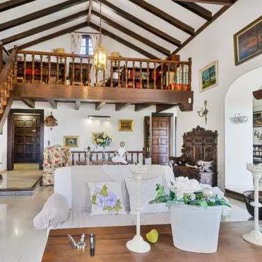 Sale of detached villa in Mijas
