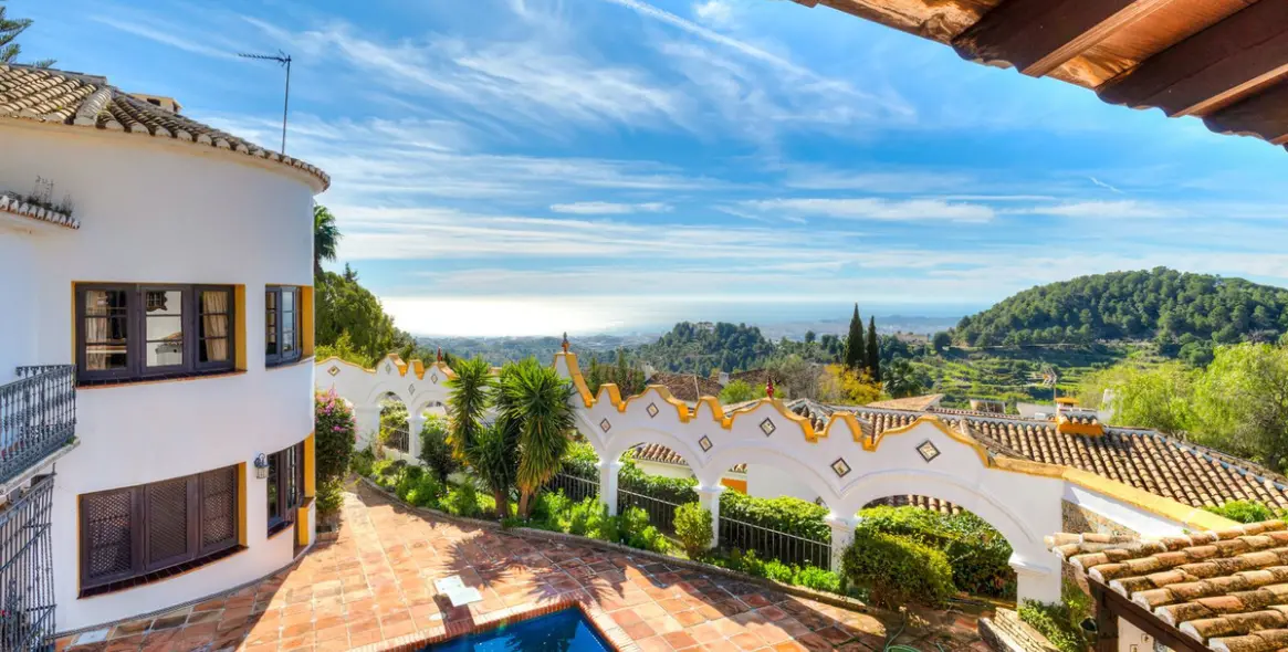 Sale of detached villa in Mijas 24