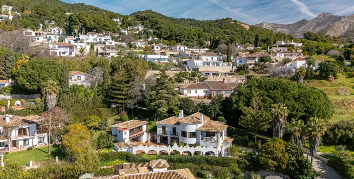 Sale of detached villa in Mijas 39