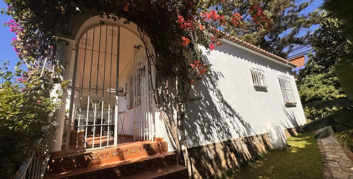 Sale of detached villa in Marbesa 8