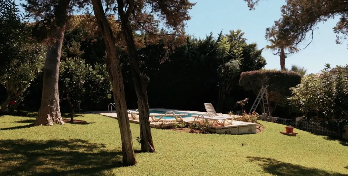 Sale of detached villa in Marbesa 14