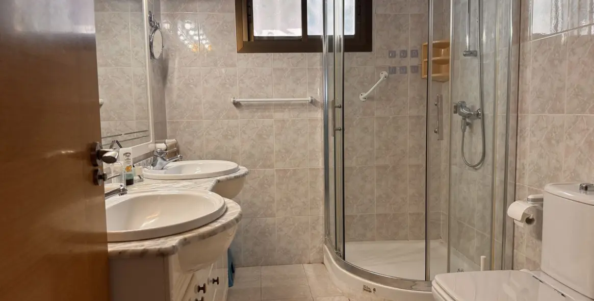 Sale of detached villa in Marbesa 19