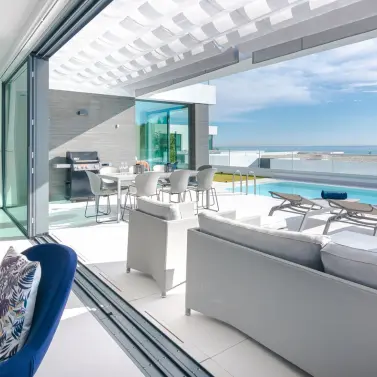 Venta de villa independiente en Calahonda