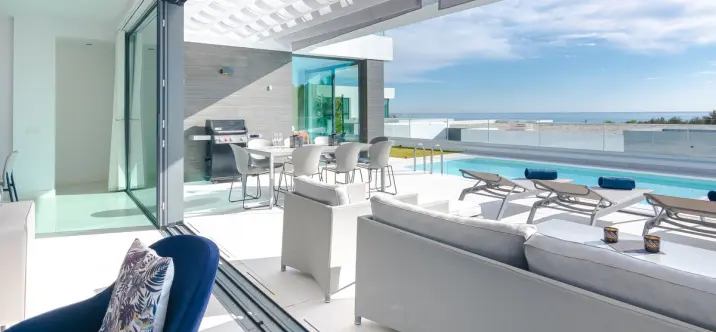 Venta de villa independiente en Calahonda 2