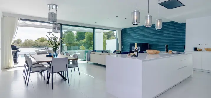 Venta de villa independiente en Calahonda 3