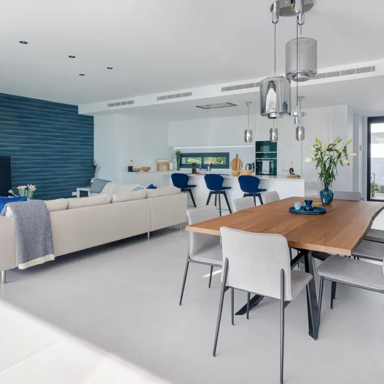 Venta de villa independiente en Calahonda