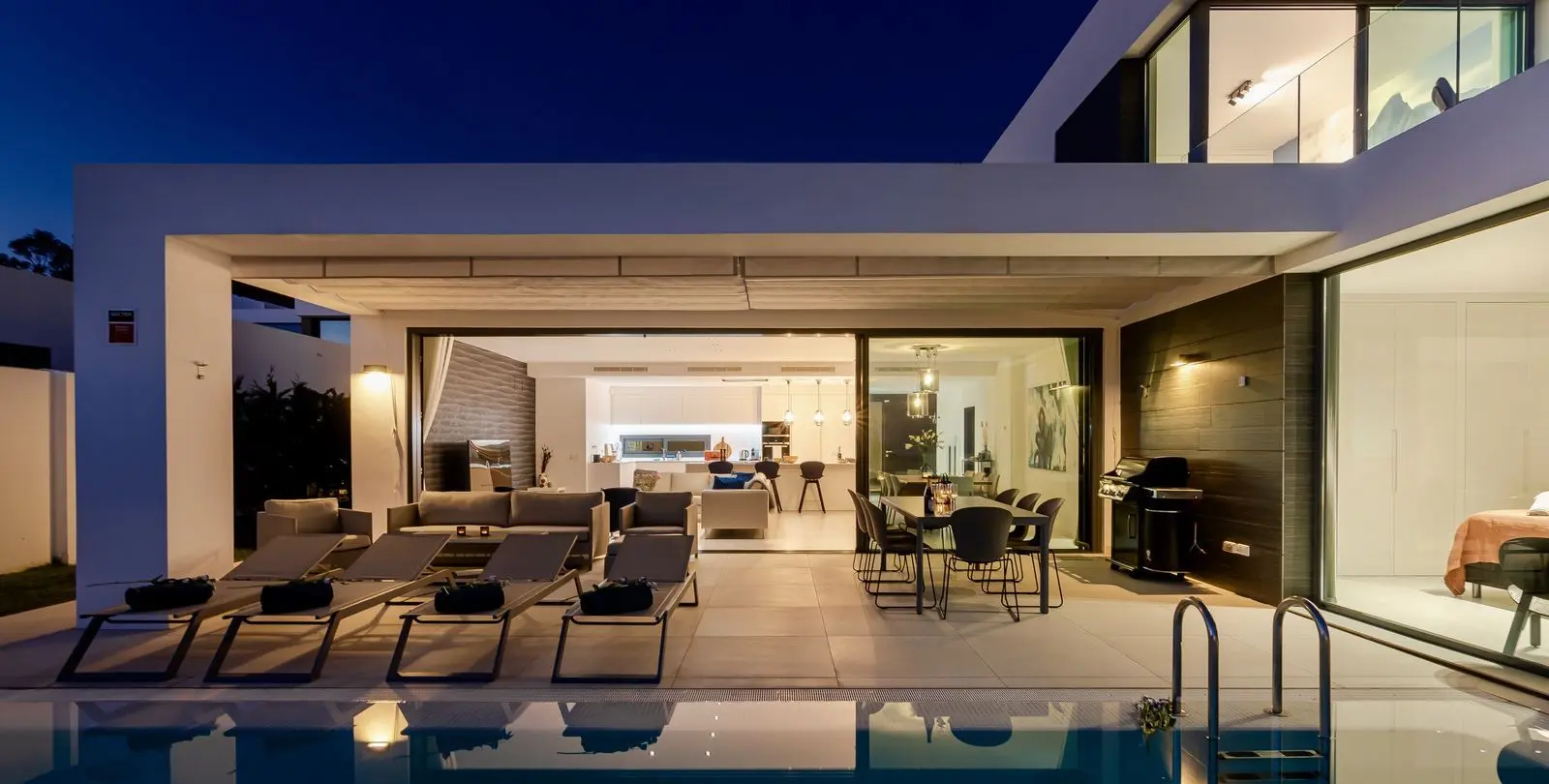 Venta de villa independiente en Calahonda 17