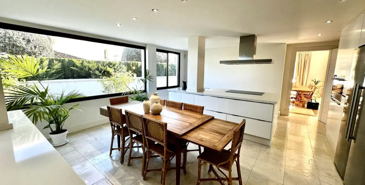 Долгосрочная аренда  отдельно стоящей виллы в The Golden Mile 21