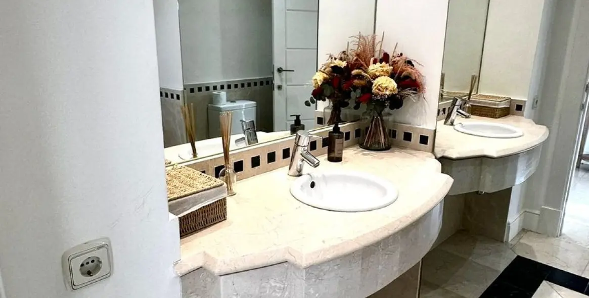 Долгосрочная аренда  отдельно стоящей виллы в The Golden Mile 28