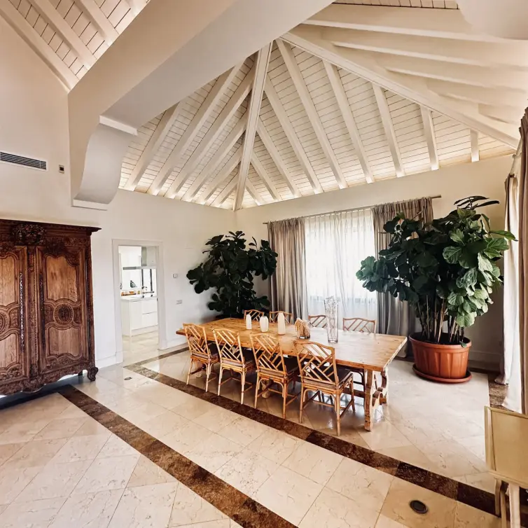 Short-term rent of detached villa in The Golden Mile