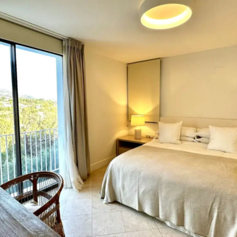 Short-term rent of detached villa in The Golden Mile