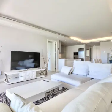 Long-term rent of ground floor apartment in Nueva Andalucía