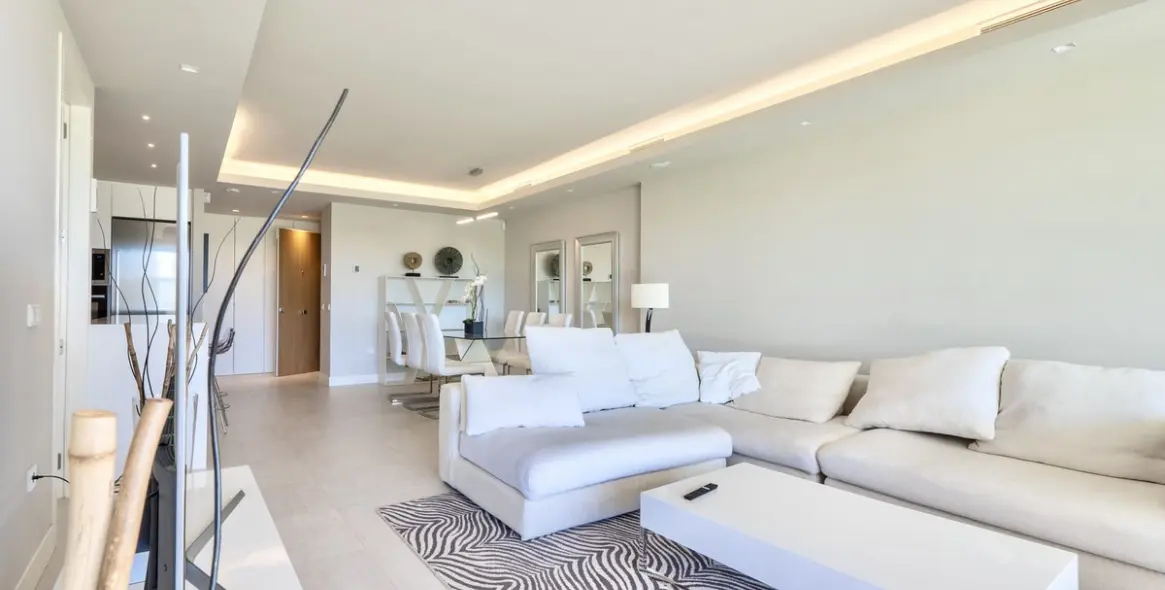 Long-term rent of ground floor apartment in Nueva Andalucía 3