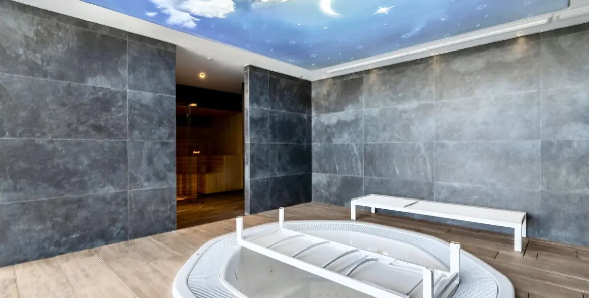 Долгосрочная аренда апартаментов на первом этаже в Nueva Andalucía 21