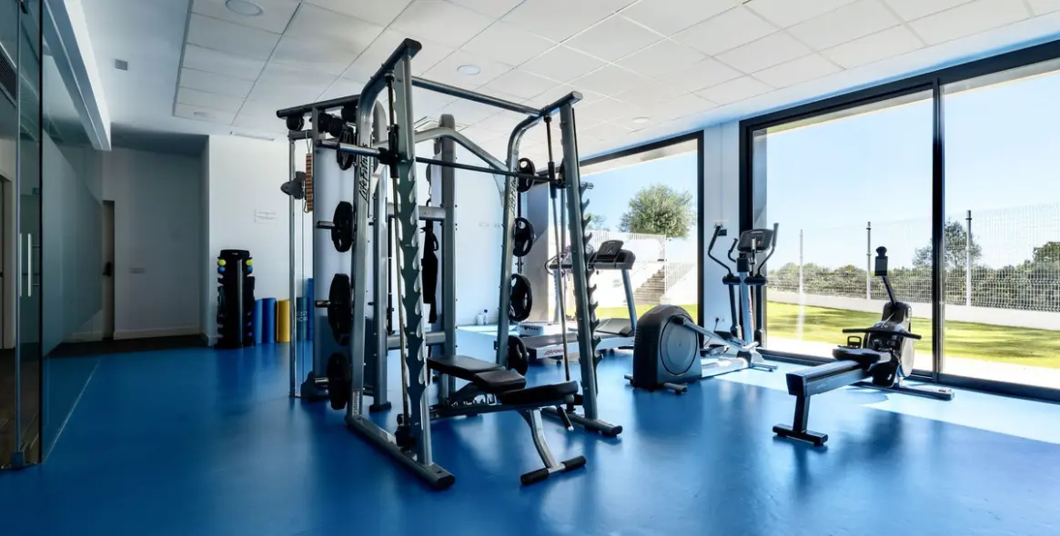 Долгосрочная аренда апартаментов на первом этаже в Nueva Andalucía 22