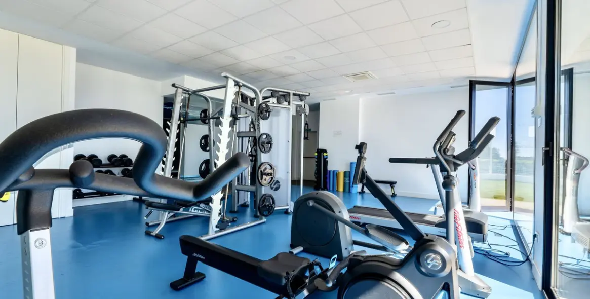 Долгосрочная аренда апартаментов на первом этаже в Nueva Andalucía 23