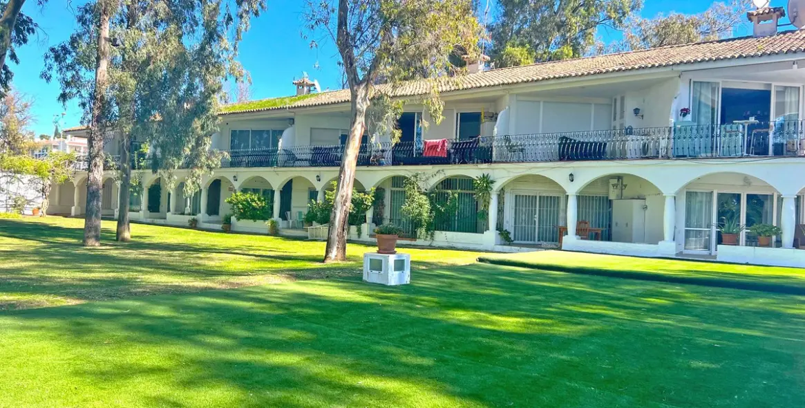 Long-term rent of middle floor apartment in Marbella 15