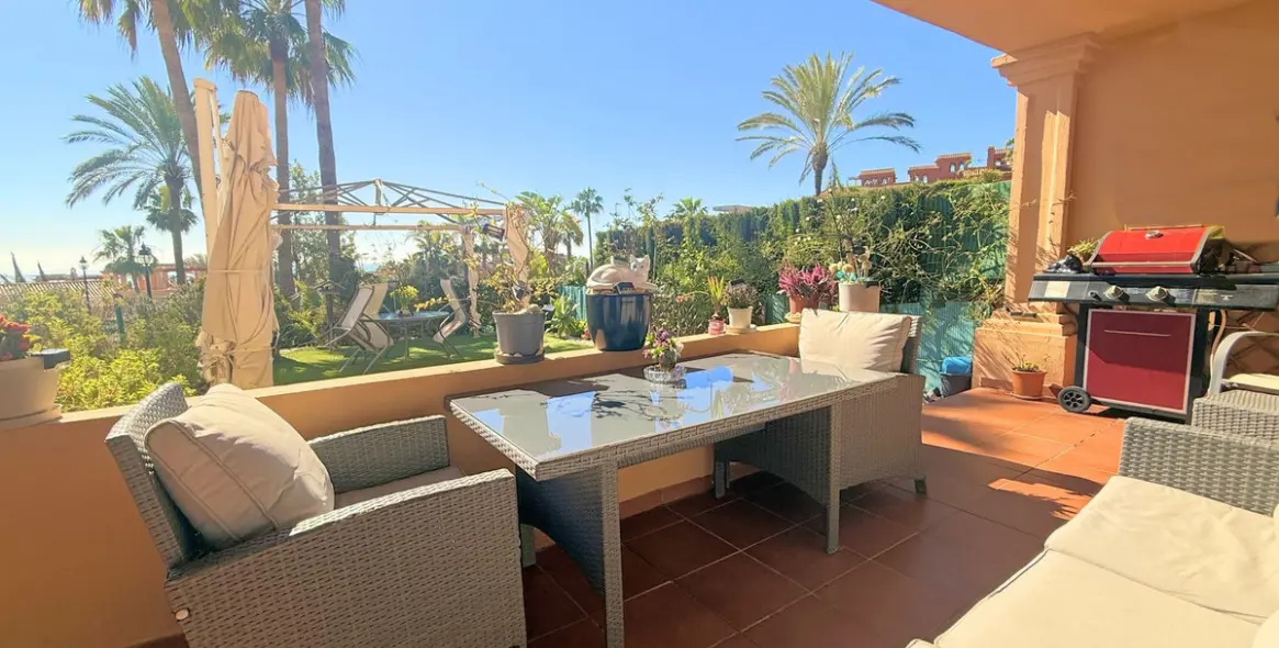 Venta de adosado en Estepona 1