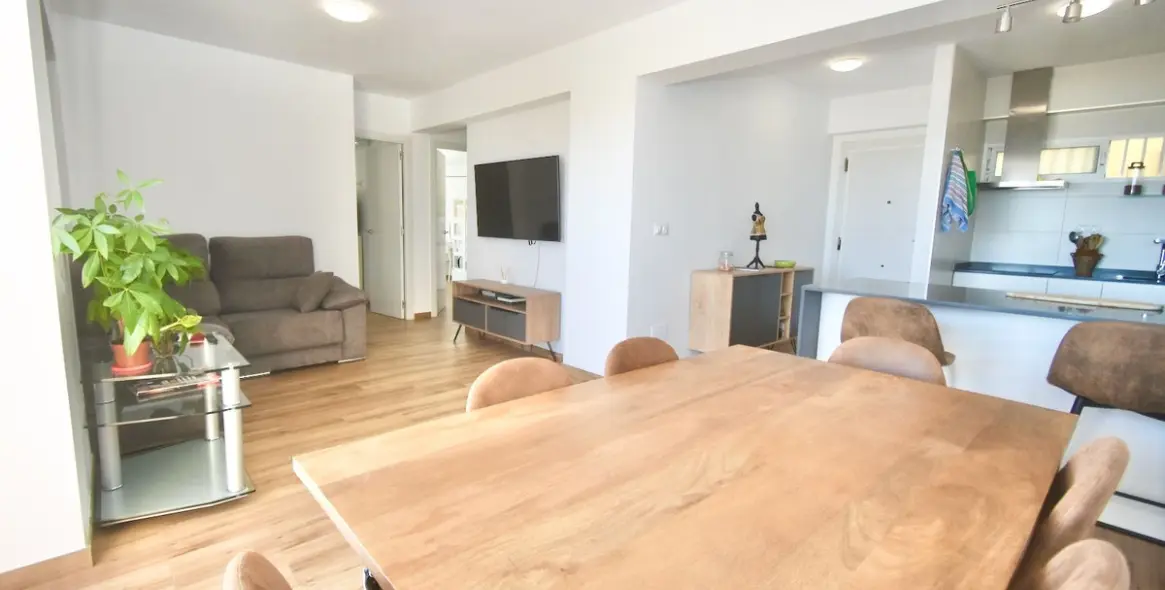 Venta de apartamento en planta media en Benalmadena 8