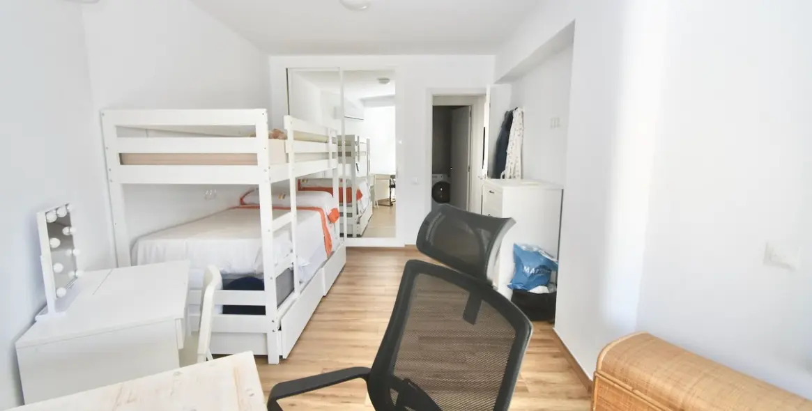 Venta de apartamento en planta media en Benalmadena 20