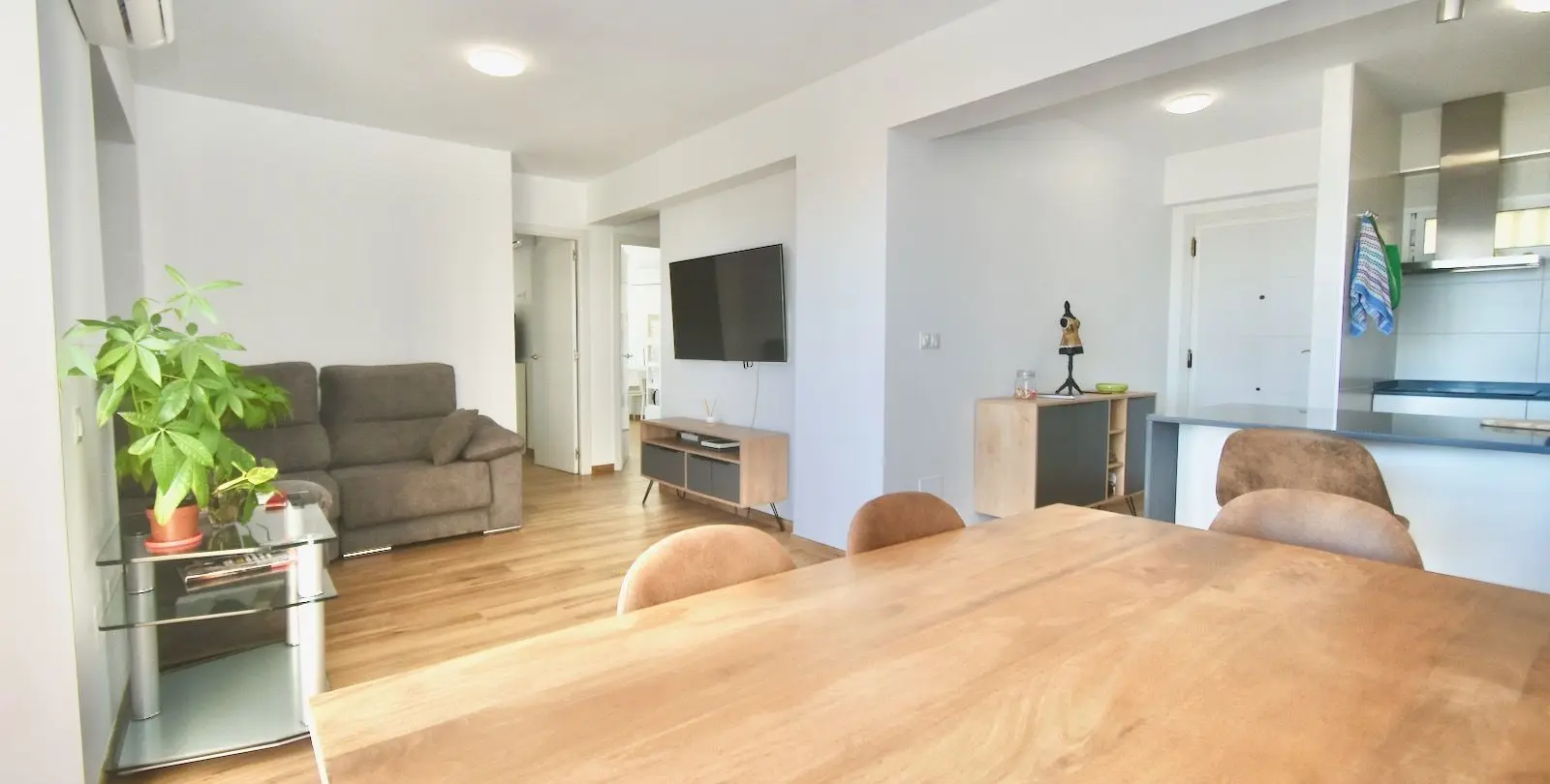 Sale of middle floor apartment in Benalmadena 7