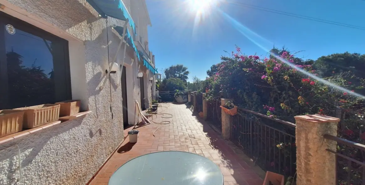 Venta de villa independiente en Torreblanca 4