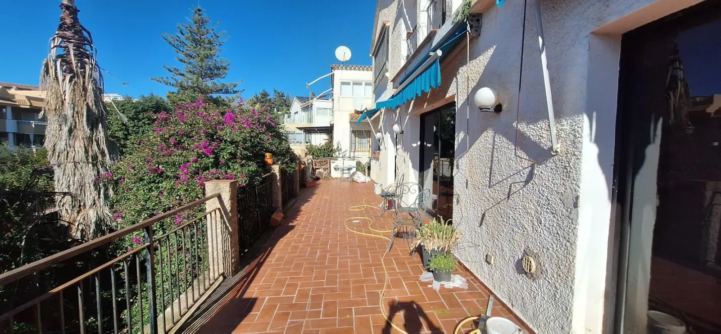 Venta de villa independiente en Torreblanca 2