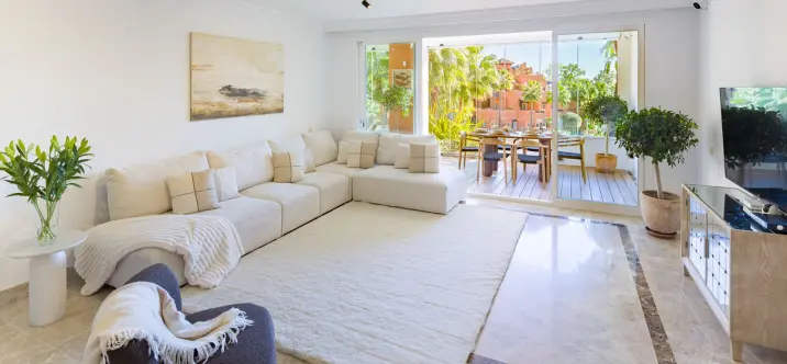 Venta de apartamento en planta baja en Nueva Andalucía 4