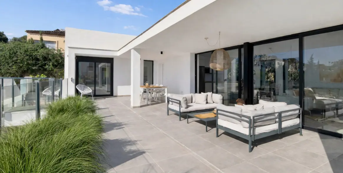 Venta de villa independiente en Valle Romano 2