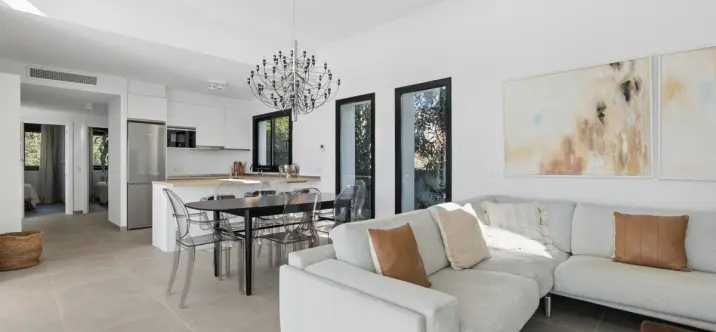 Venta de villa independiente en Valle Romano 2